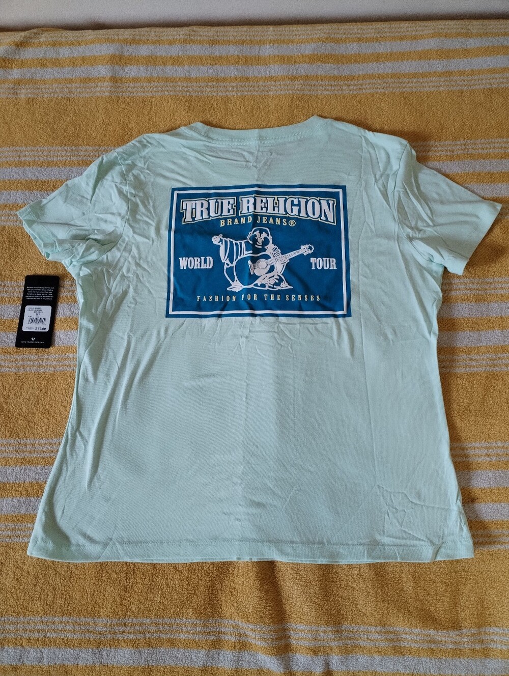 Roundneck Short sleeves Cotton Machine wash Imported. Womens -Size XL>